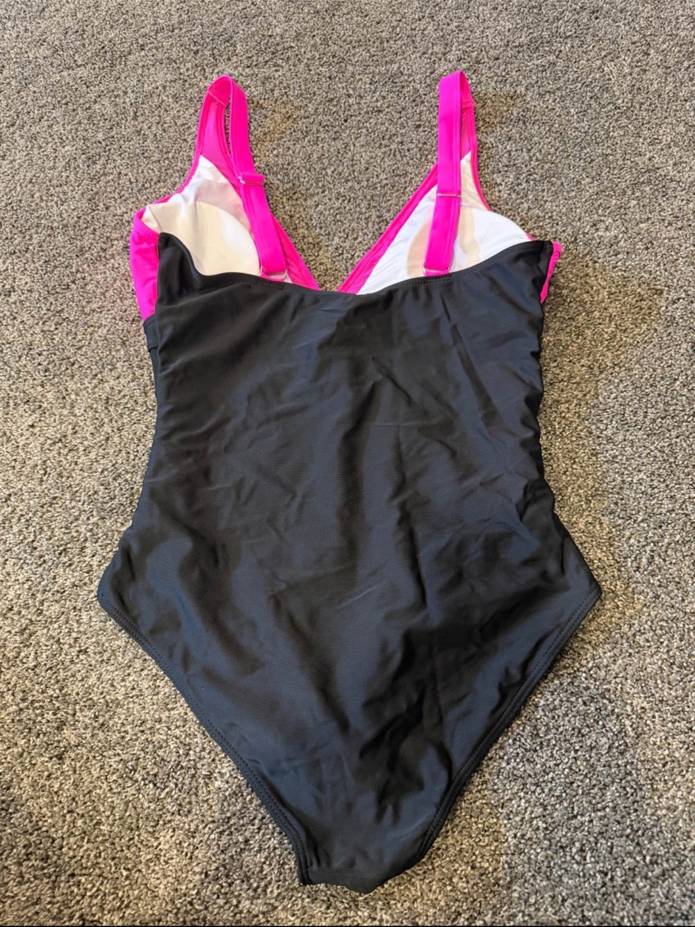Bathing suit - Picture 2 of 2